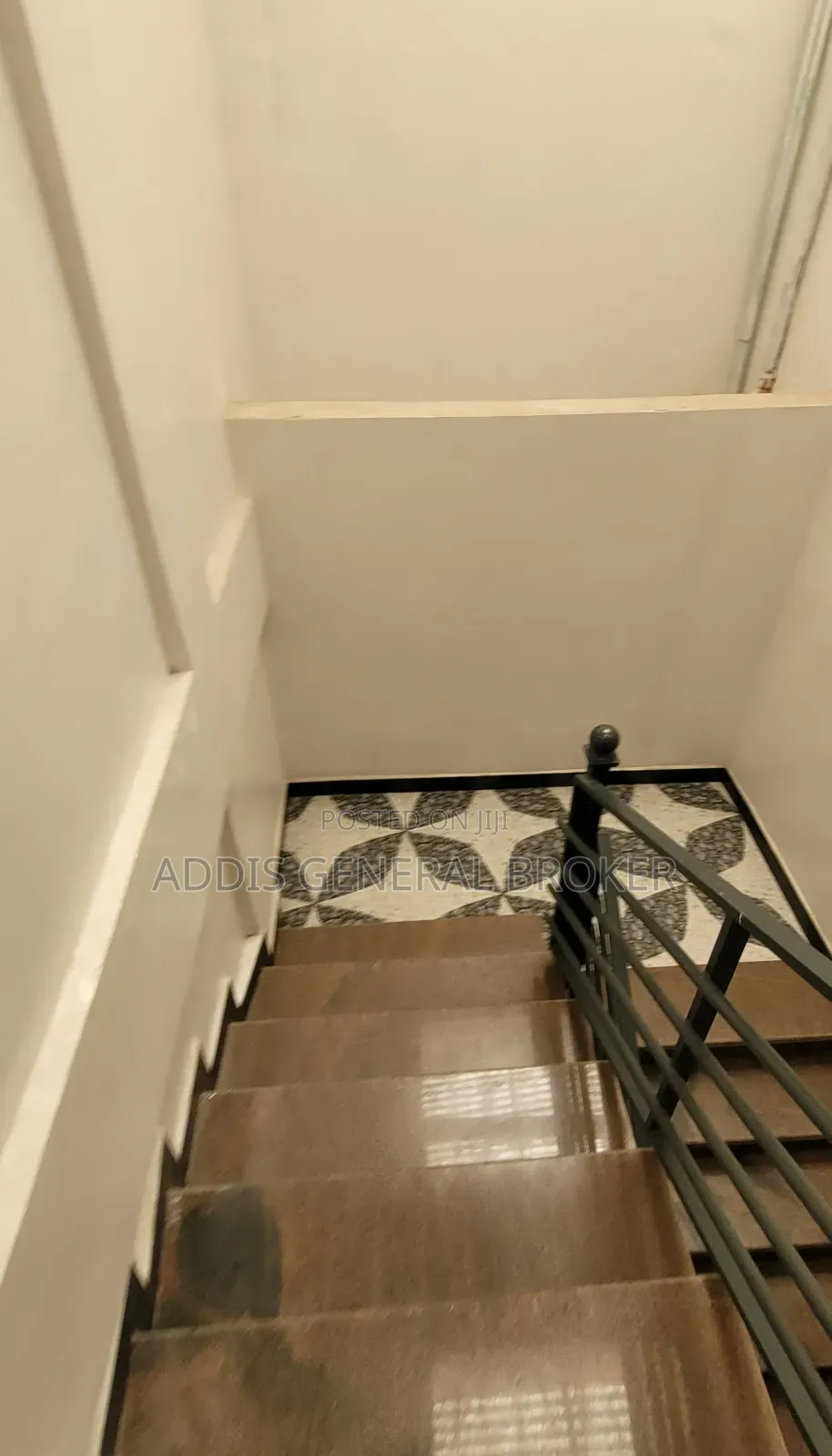 6bdrm House in Lebu, Nifas Silk-Lafto for sale