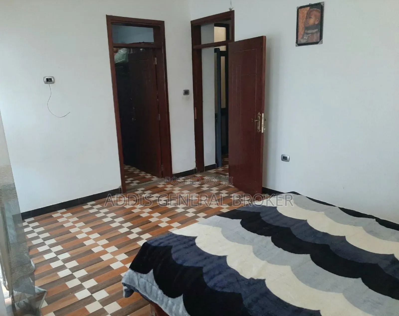 6bdrm House in Lebu, Nifas Silk-Lafto for sale