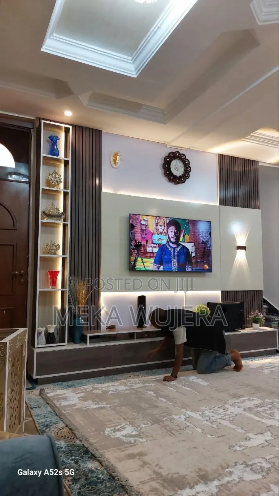 Happy New Year Classic Tv Stand Interior