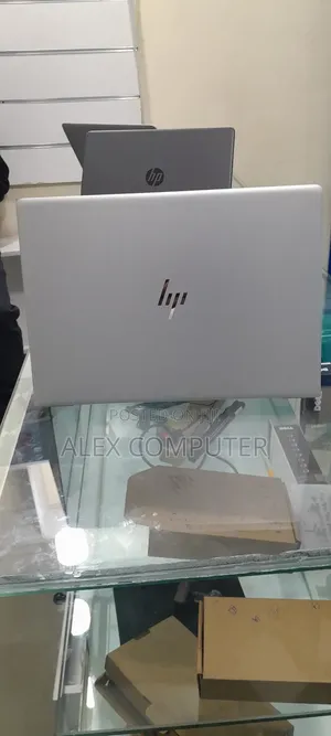 New Laptop HP EliteBook 840 G5 8GB Intel Core I5 SSD 512GB