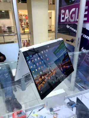 New Laptop HP EliteBook 830 16GB Intel Core I5 SSD 512GB