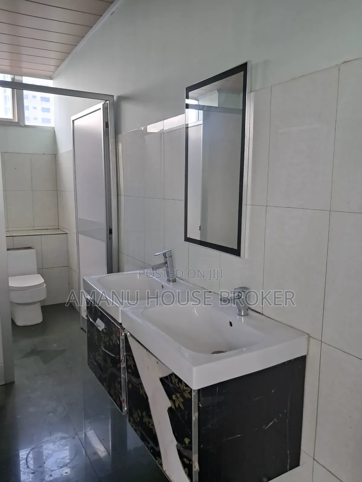 Urgent Rent Office AA Mexico Center 300sqm, 135sqm 6floor