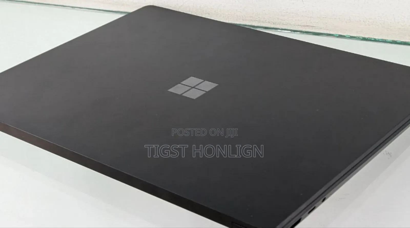 New Laptop Microsoft Surface 16GB Intel Core I7 SSD 256GB
