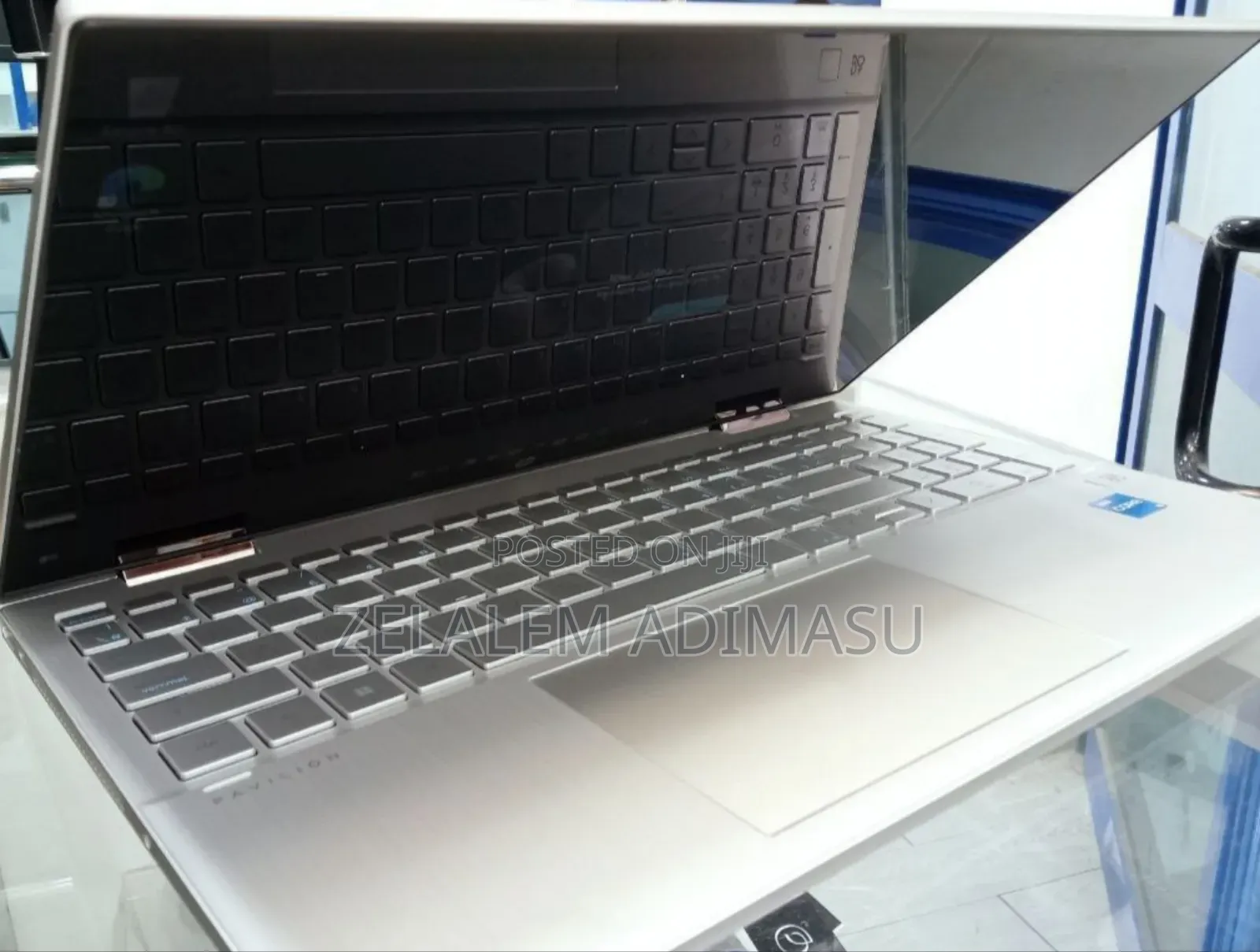 New Laptop HP Pavilion 15 8GB Intel Core I5 SSD 512GB