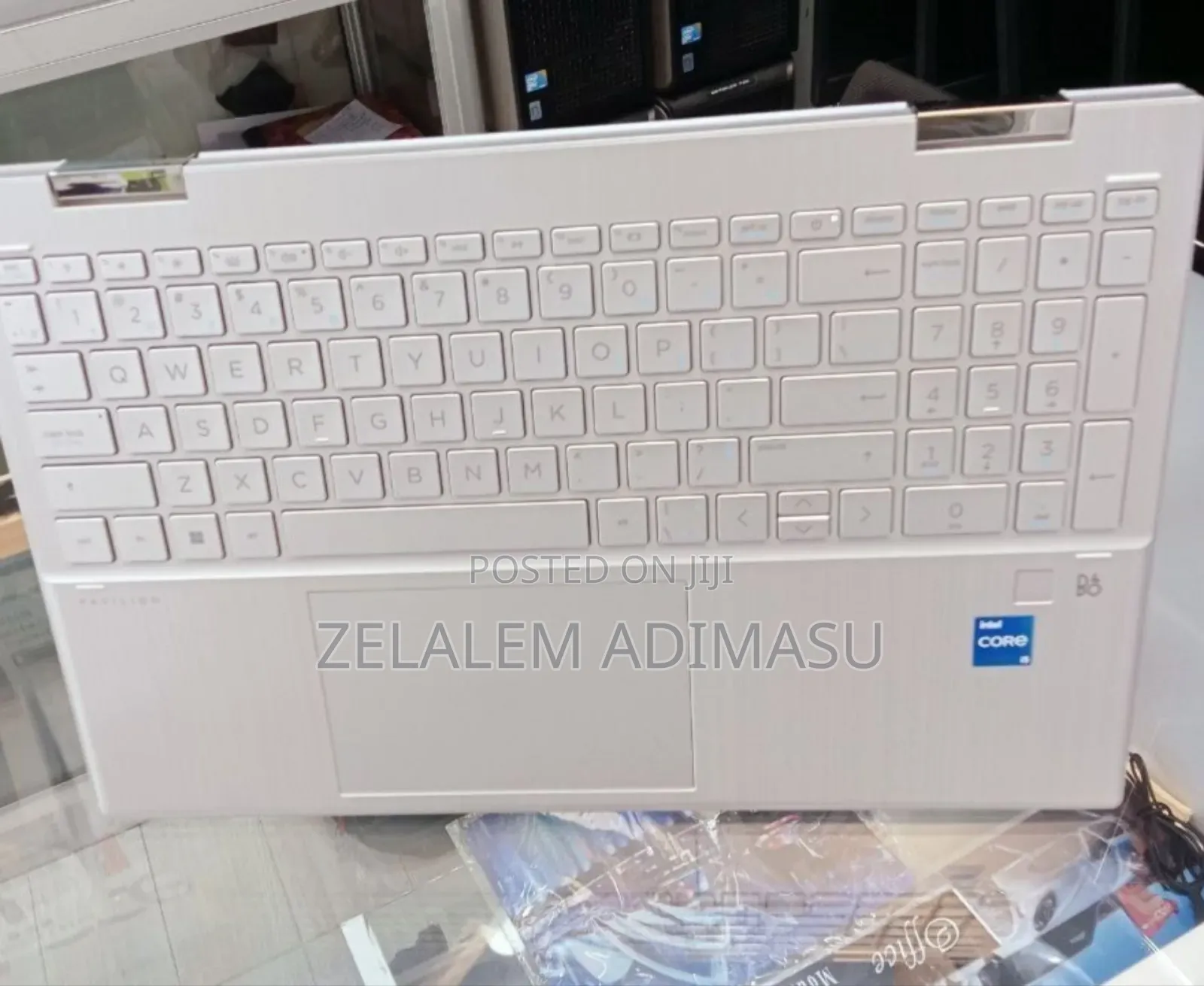 New Laptop HP Pavilion 15 8GB Intel Core I5 SSD 512GB