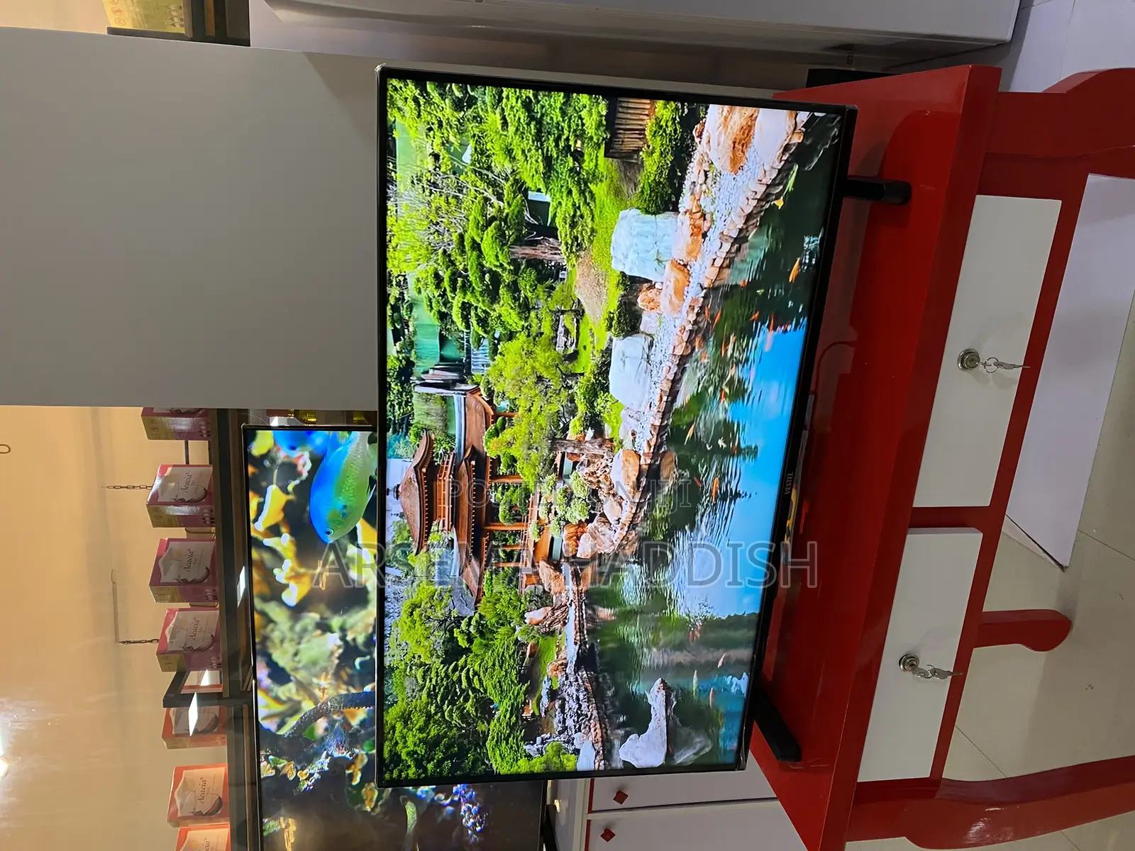 VESTEL 43" Smart TV Size : 43 Inch Panel: