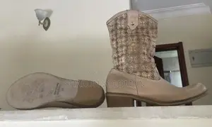 Photo - Lace-detail Ankle Boots