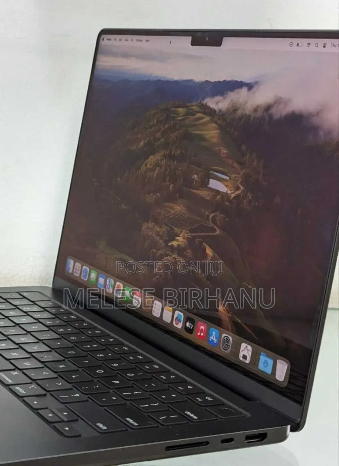 New Apple MacBook Pro 2023 M3 14-Inch 18GB Apple M3 Pro SSD 512GB