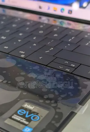 New Laptop Dell XPS 13 32GB Intel Core I7 SSD 1T