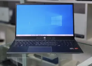 New Laptop HP Pavilion 15 8GB AMD Ryzen 5 SSD 512GB
