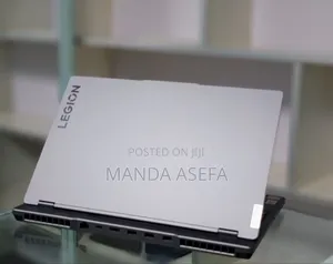 New Laptop Lenovo Legion 5 16GB AMD Ryzen 7 SSD 1T