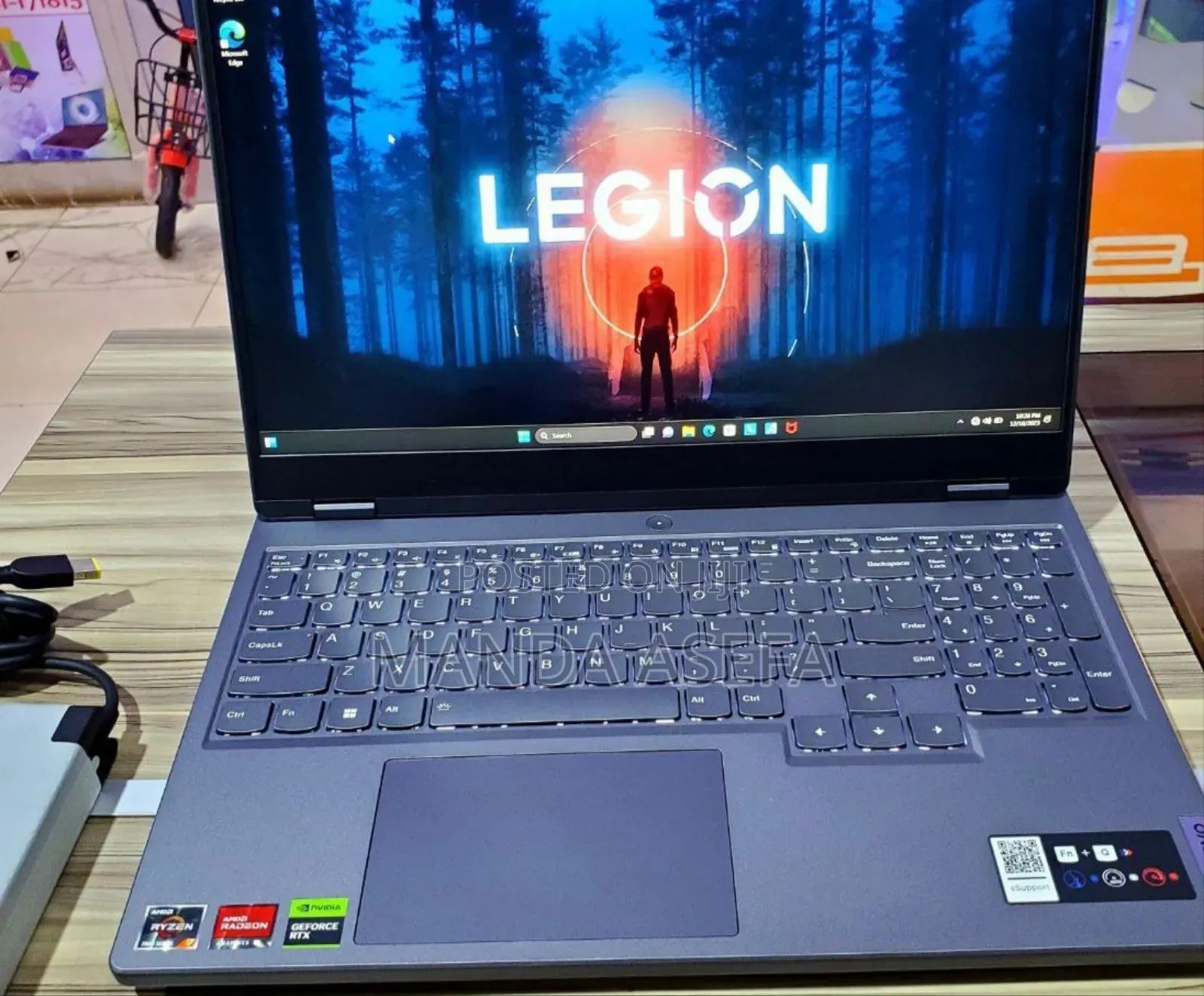 New Laptop Lenovo Legion 5 16GB AMD Ryzen 7 SSD 1T