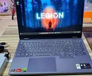 New Laptop Lenovo Legion 5 16GB AMD Ryzen 7 SSD 1T