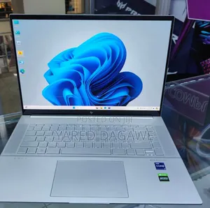 New Laptop HP Envy 15 16GB Intel Core I9 SSD 512GB