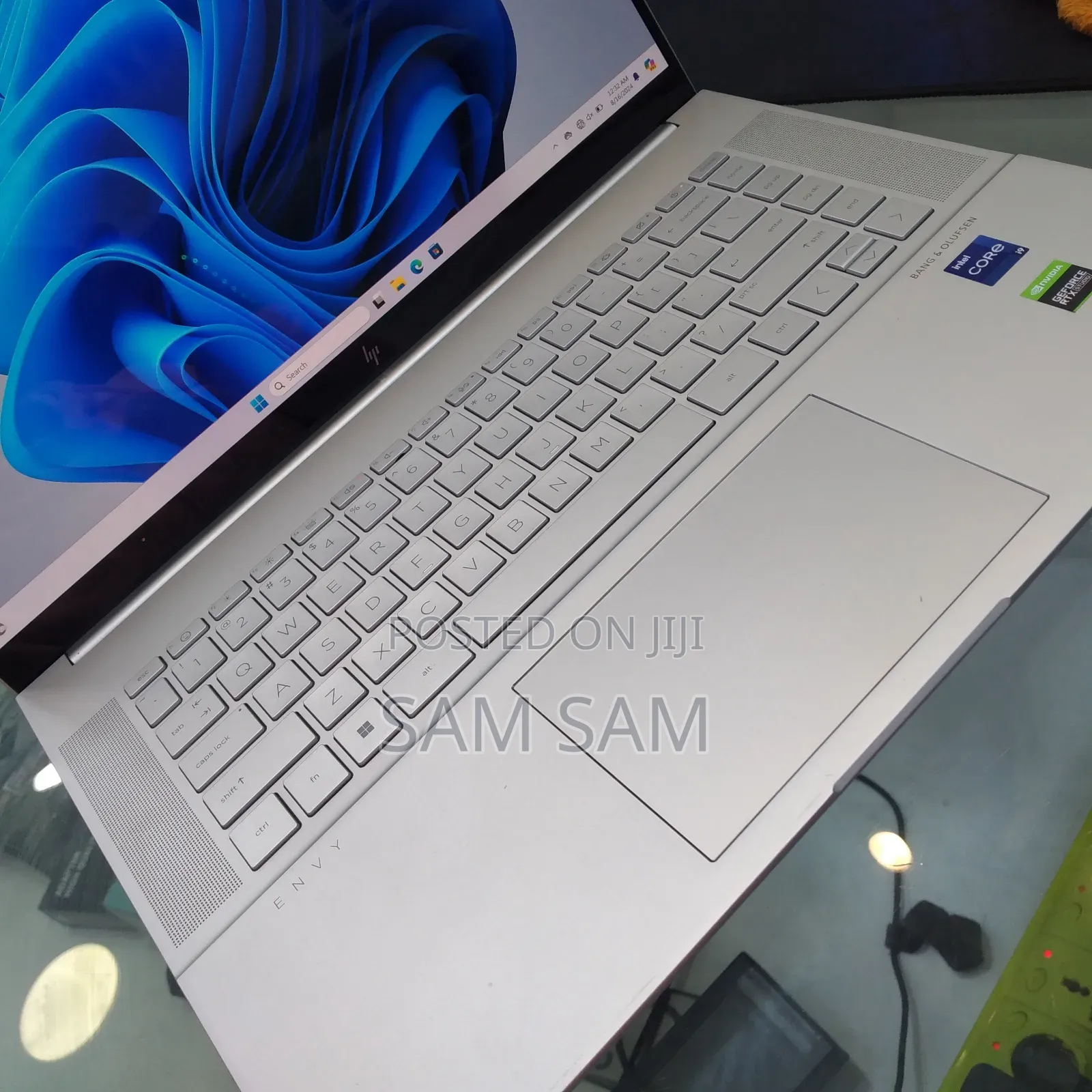 New Laptop HP Envy X360 16GB Intel Core I9 SSD 512GB