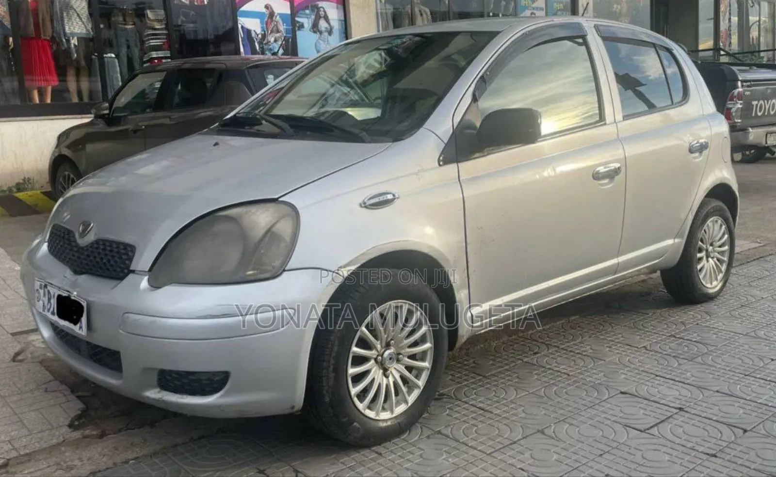 Toyota Vitz 2004