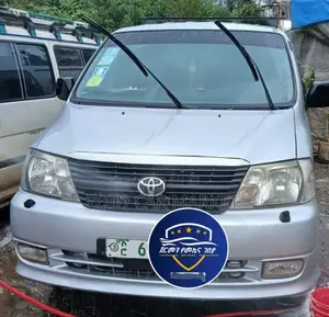 Toyota HiAce 2008 Silver