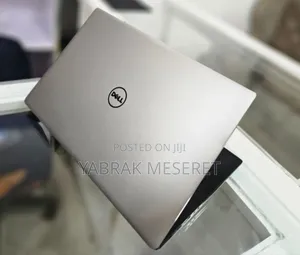 New Laptop Dell 8GB Intel Core I7 SSD 512GB