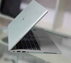 New Laptop HP EliteBook 840 G8 16GB Intel Core I7 SSD 512GB