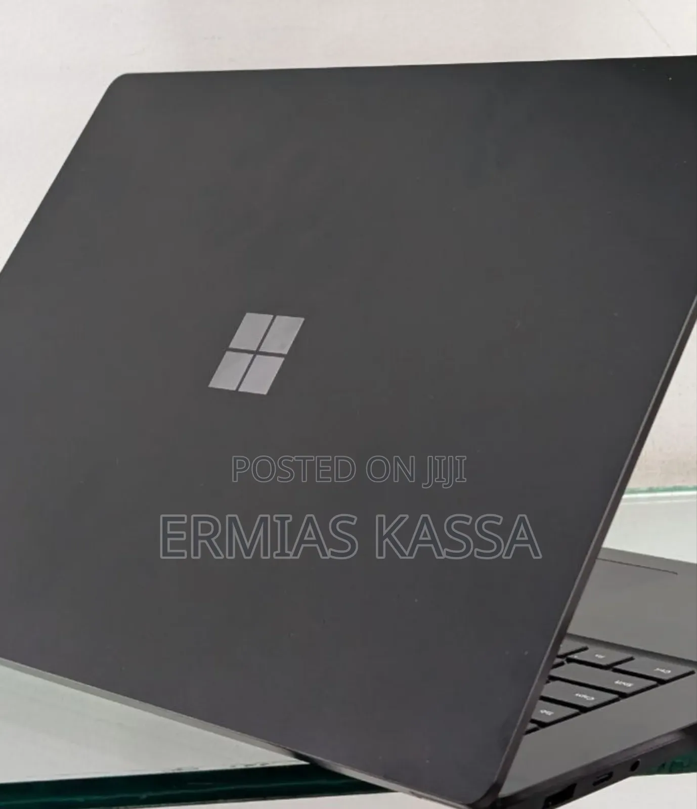 New Laptop Microsoft Surface Laptop 5 16GB Intel Core I7 SSD 256GB