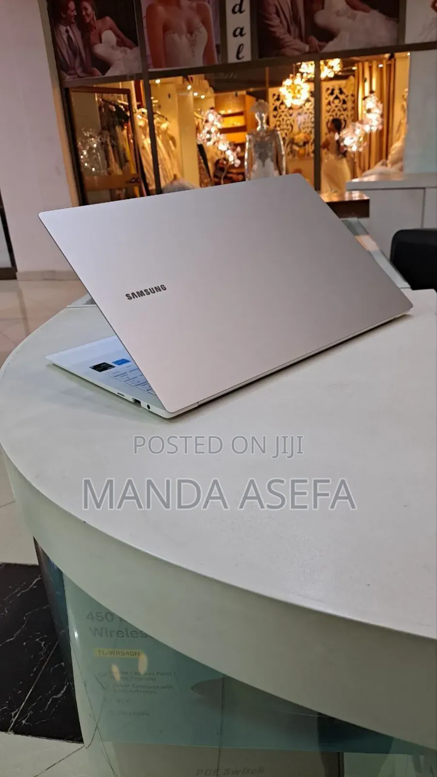 New Laptop Samsung 8GB Intel Core I5 SSD 256GB