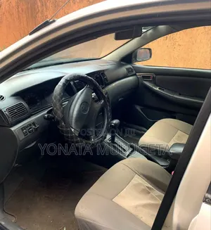 Toyota Corolla 2007 White