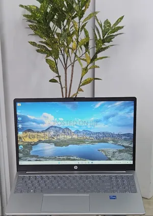 New Laptop HP Stream Notebook 8GB Intel Core I7 SSD 512GB