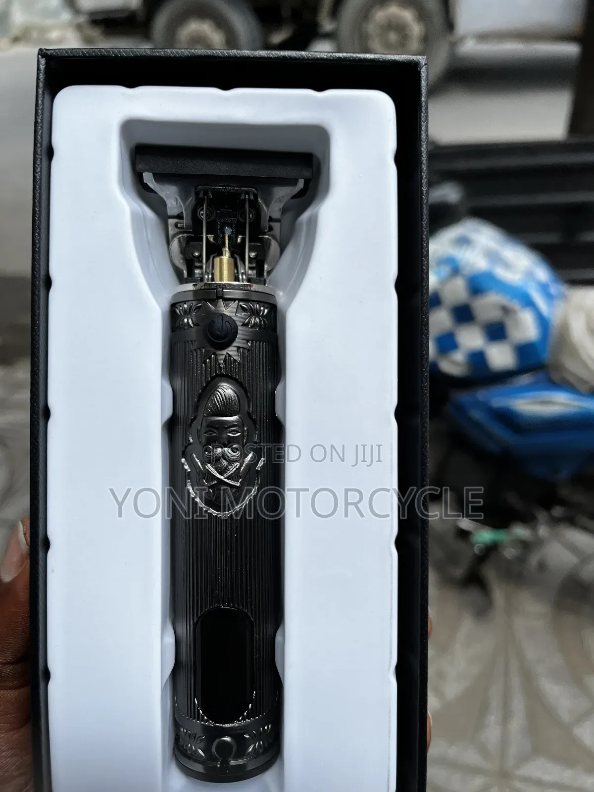 ለኬሚ ዘመናዊ የቅርፅ የፂም የፀጉር ማስተካከያ ማሽኖች 
Kemei Cordles