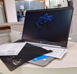 New Laptop HP Stream Notebook 8GB Intel Core I5 SSD 256GB