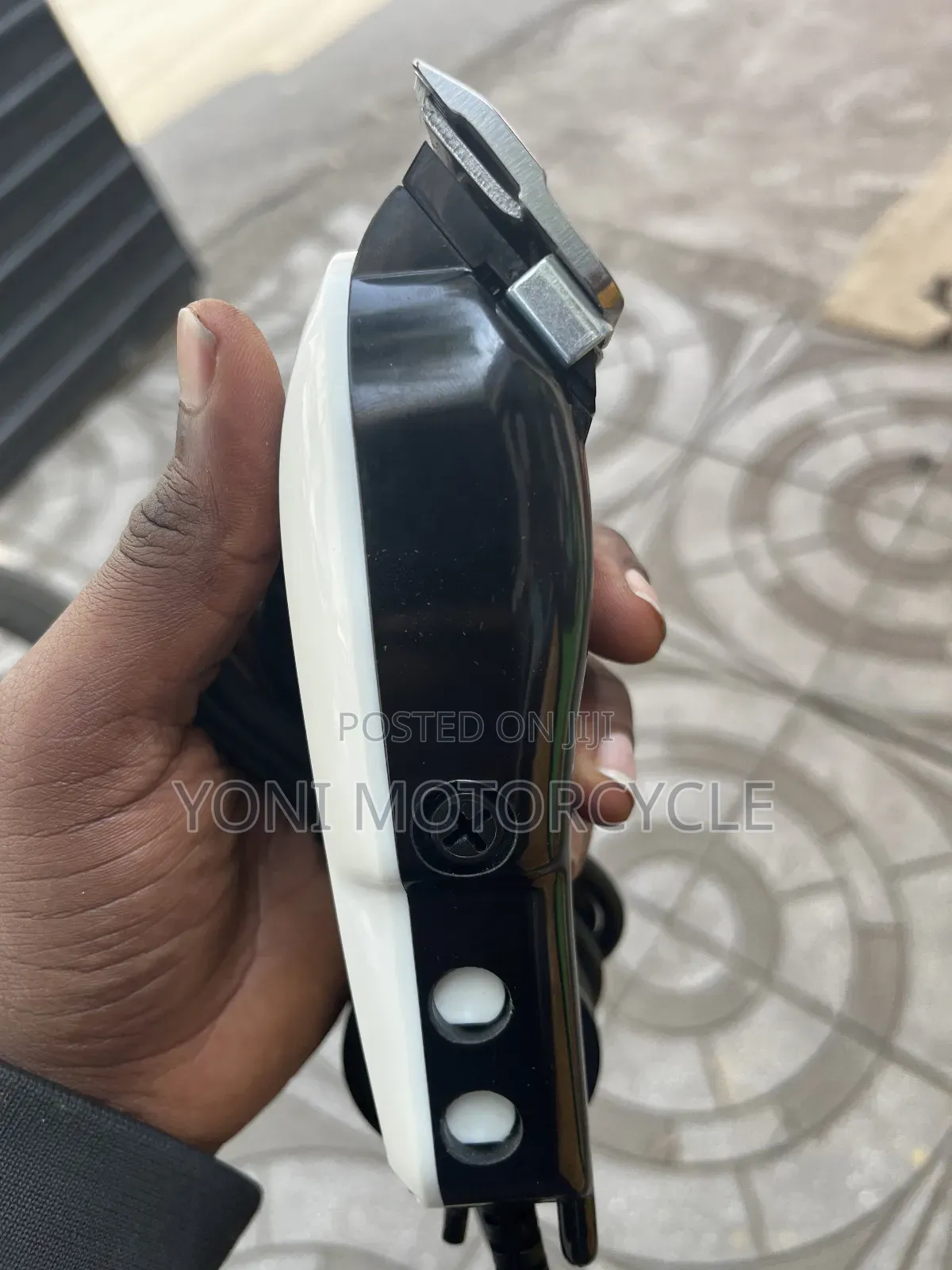  ለፀጉር ቤት የሚሆኑ ኦሪጂናል ማሽኖች