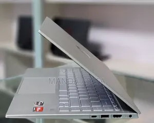 New Laptop HP Pavilion 14 8GB AMD Ryzen 5 SSD 512GB