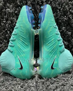 Original Nike Phantom Luna Elite Football Cleats Taketa Shoe