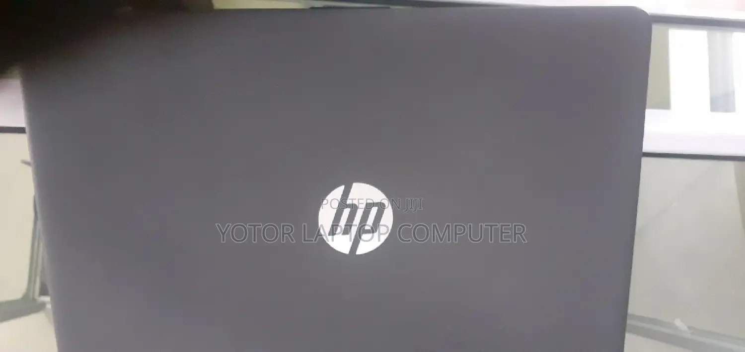 New Laptop HP Elite X2 1013 G3 8GB AMD Ryzen HDD 1T