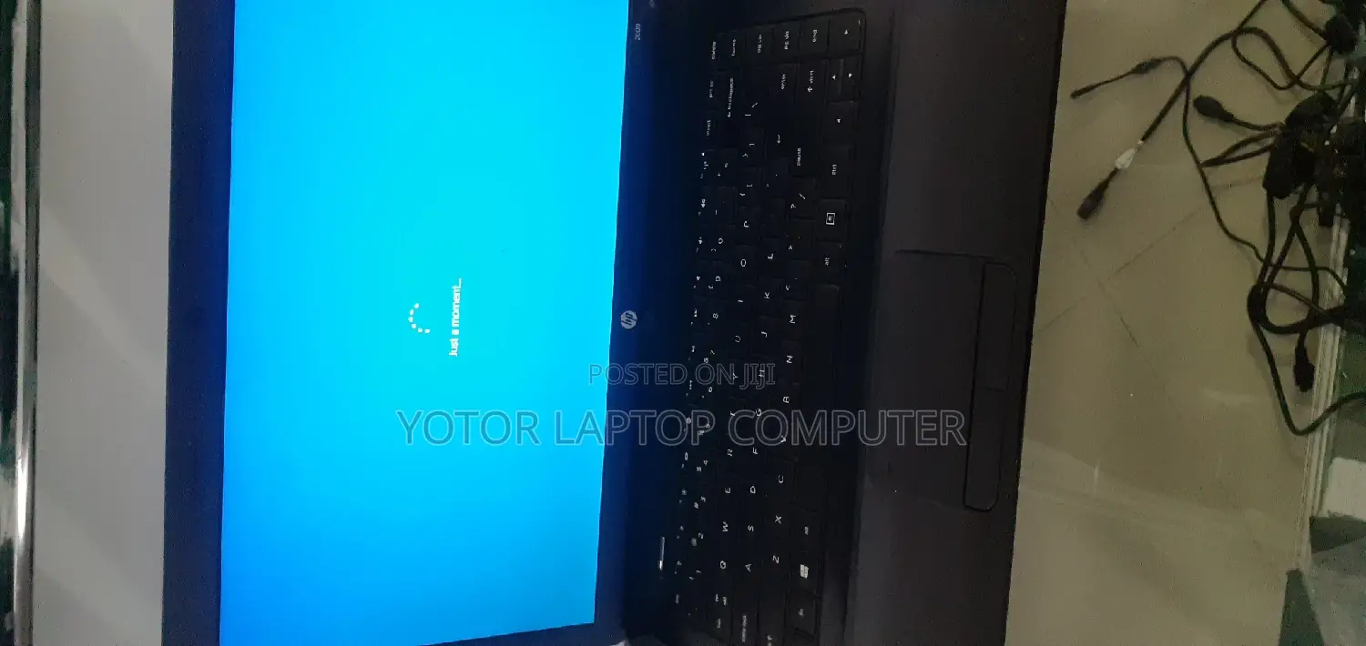 New Laptop HP Elite X2 1013 G3 8GB AMD Ryzen HDD 1T