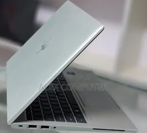 New Laptop HP EliteBook 840 G8 12GB Intel Core I7 SSD 512GB