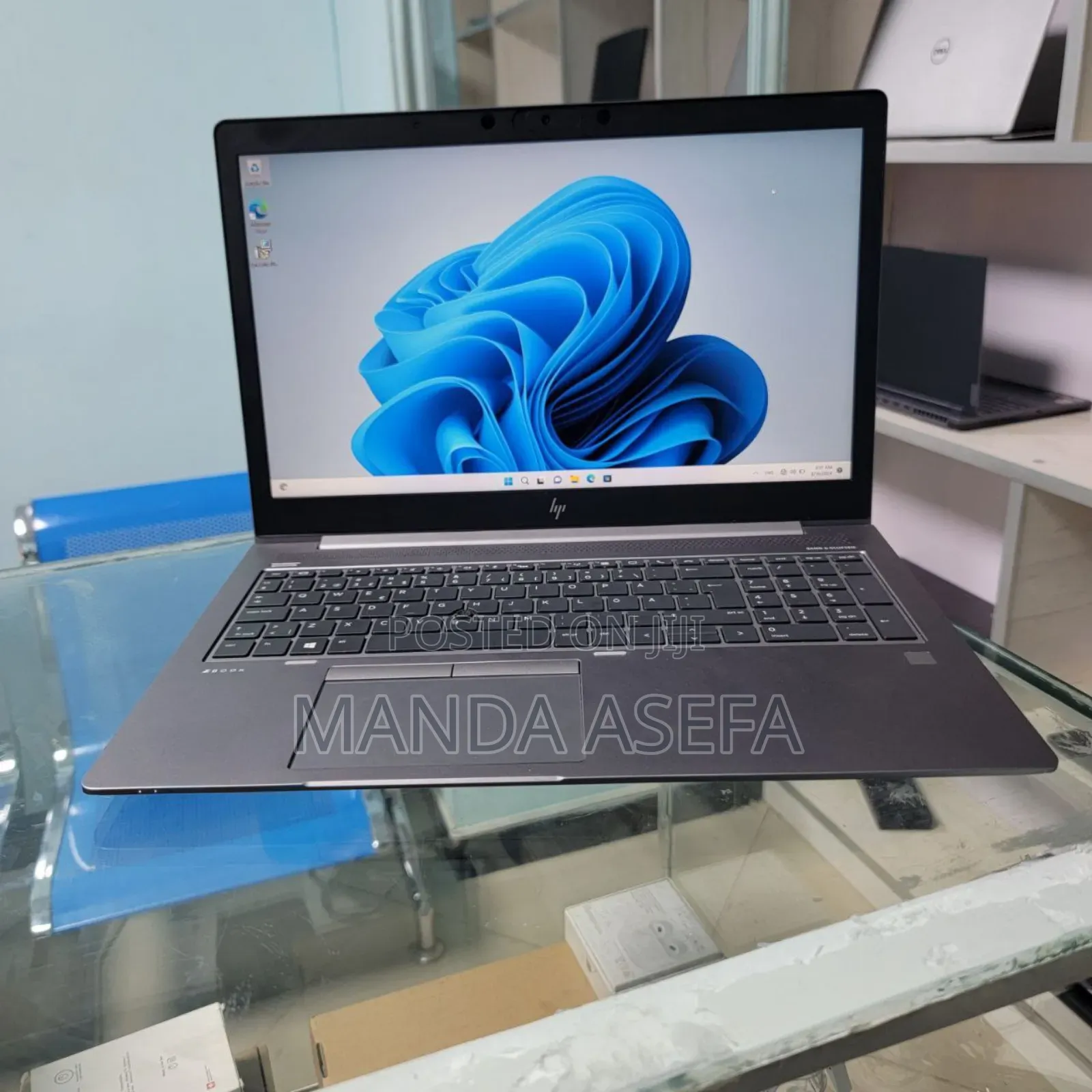 New Laptop HP 16GB Intel Core I7 SSD 512GB