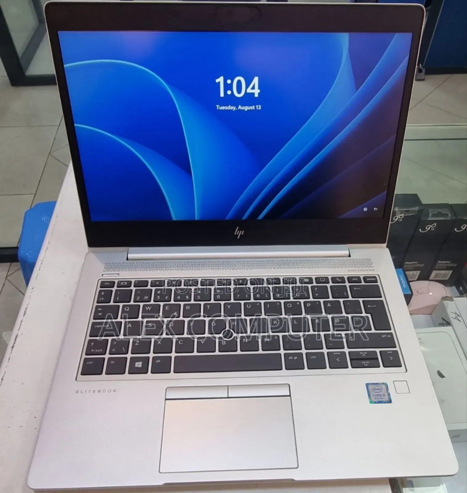 New Laptop HP EliteBook 830 G5 16GB Intel Core I5 SSD 512GB