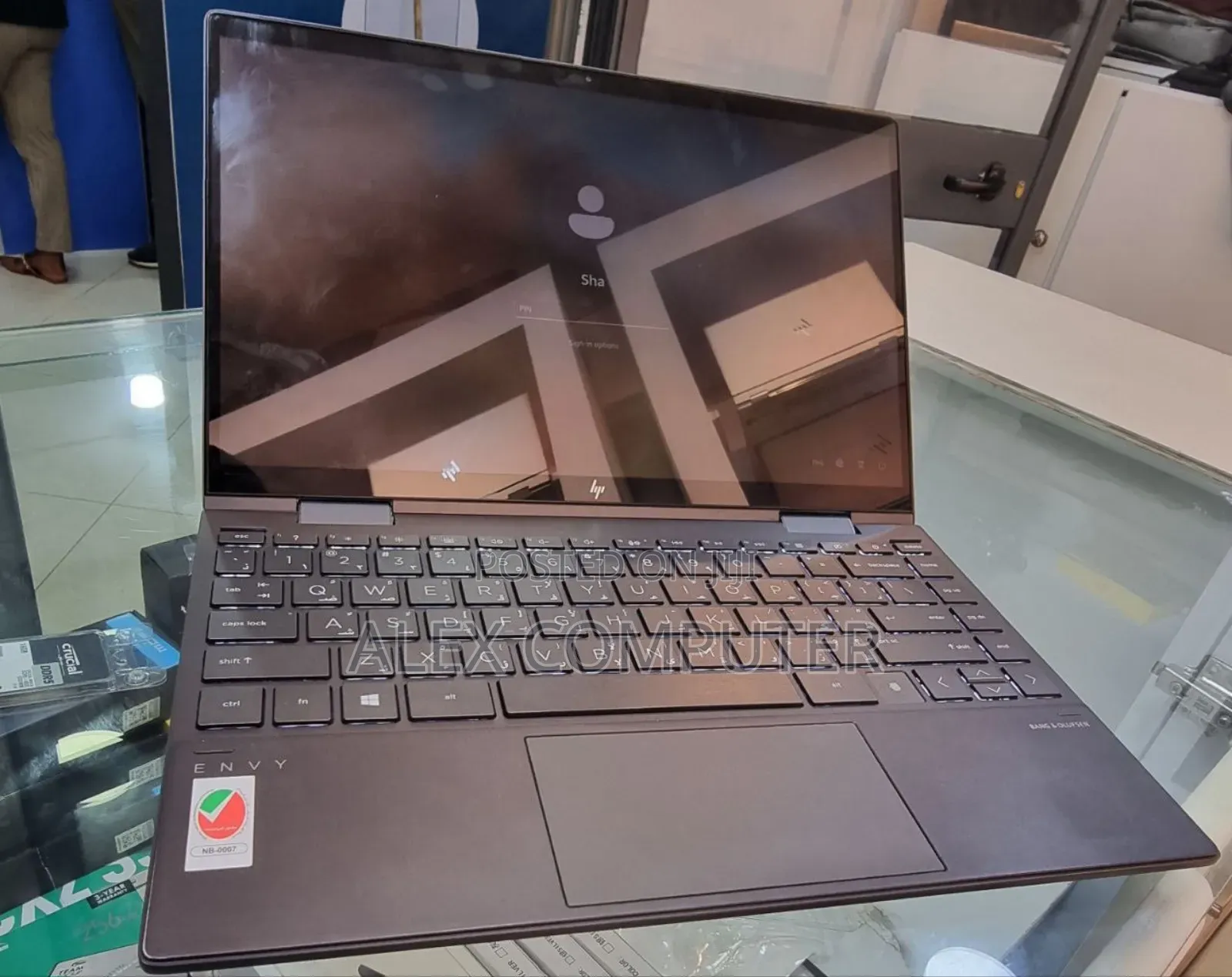 New Laptop HP Envy X360 8GB Intel Core I7 SSD 1T