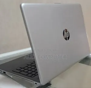 New Laptop HP Pavilion 15 8GB Intel Core I5 HDD 1T