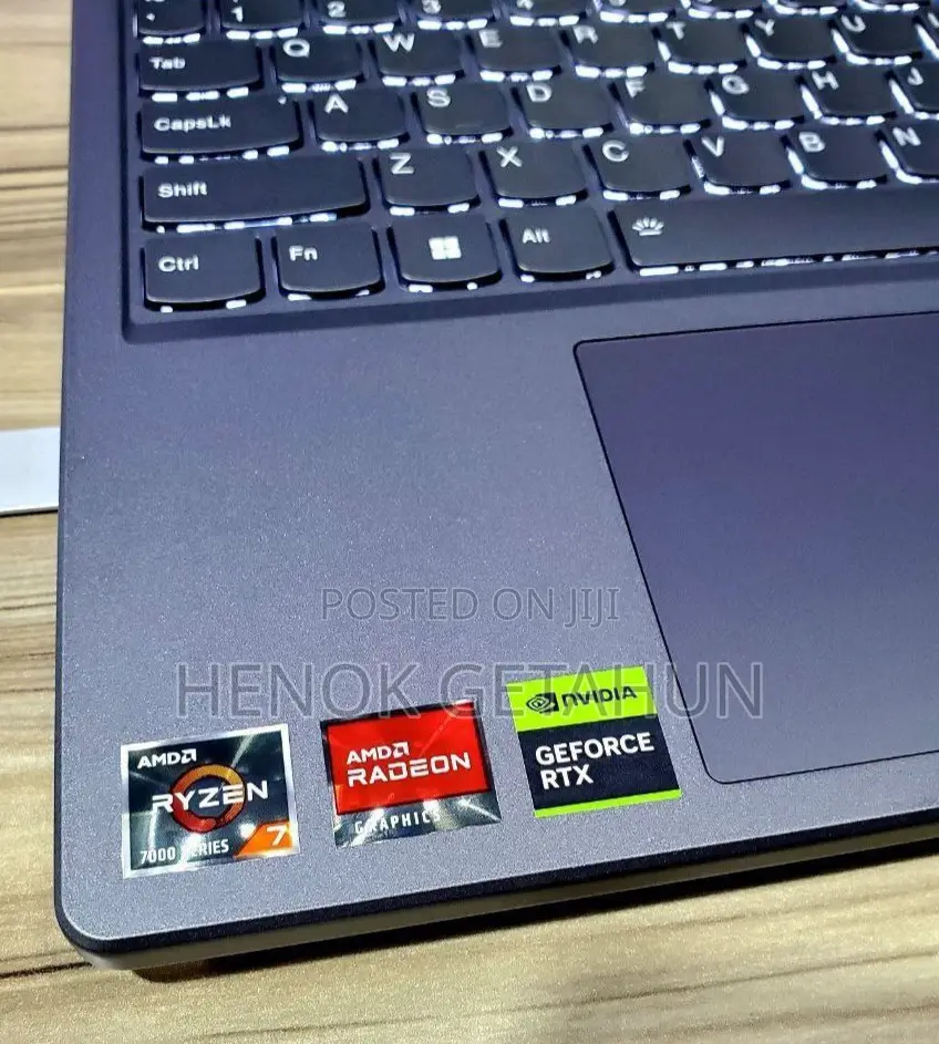 New Laptop Lenovo Legion 5 16GB AMD Ryzen 7 SSD 1T