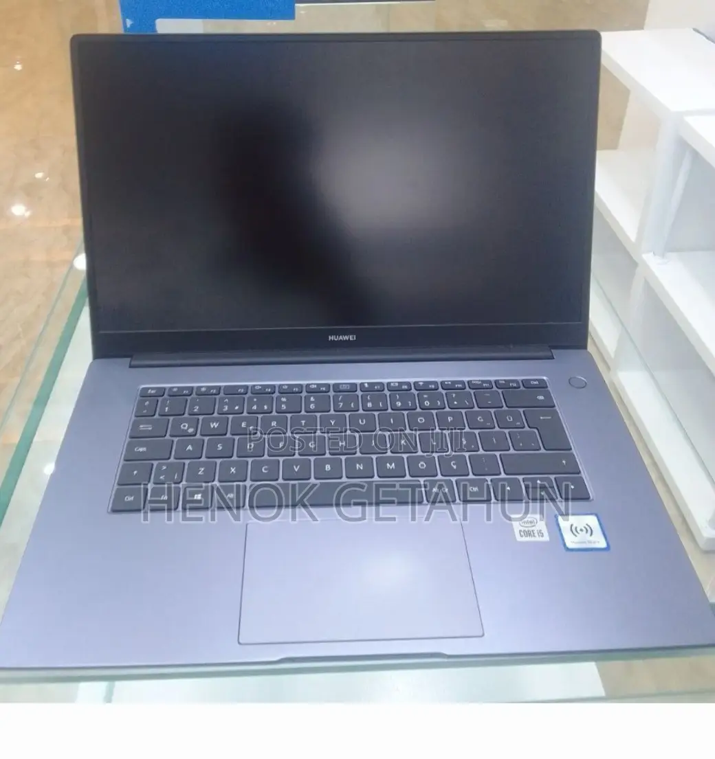 New Laptop Huawei MateBook 13 WRT-W19E 16GB Intel Core I5 SSD 512GB