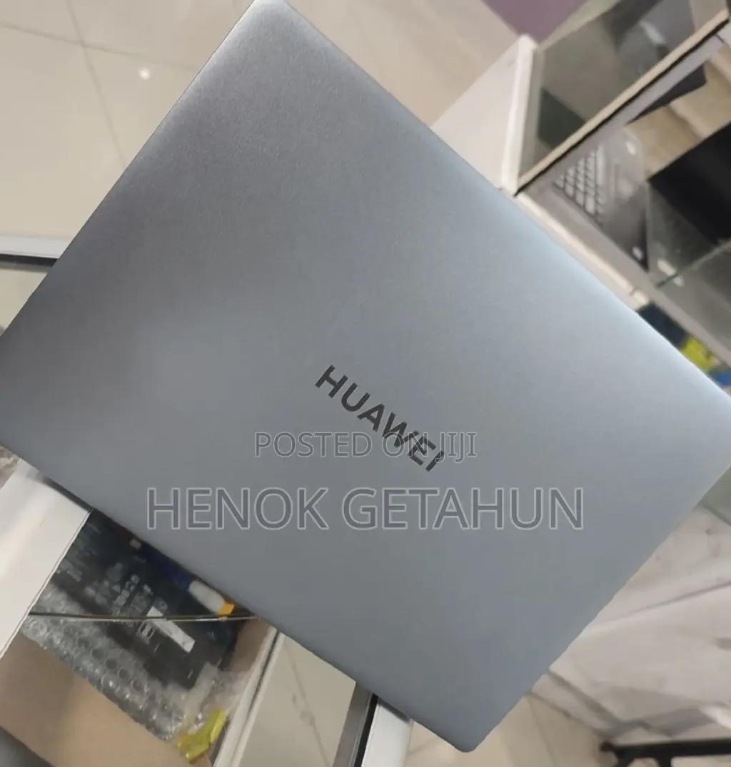 New Laptop Huawei MateBook 13 WRT-W19E 16GB Intel Core I5 SSD 512GB