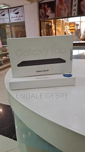 Photo - New Samsung Galaxy Tab A9 64 GB Black