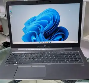 New Laptop HP ZBook Studio 16GB Intel Core I7 SSD 512GB
