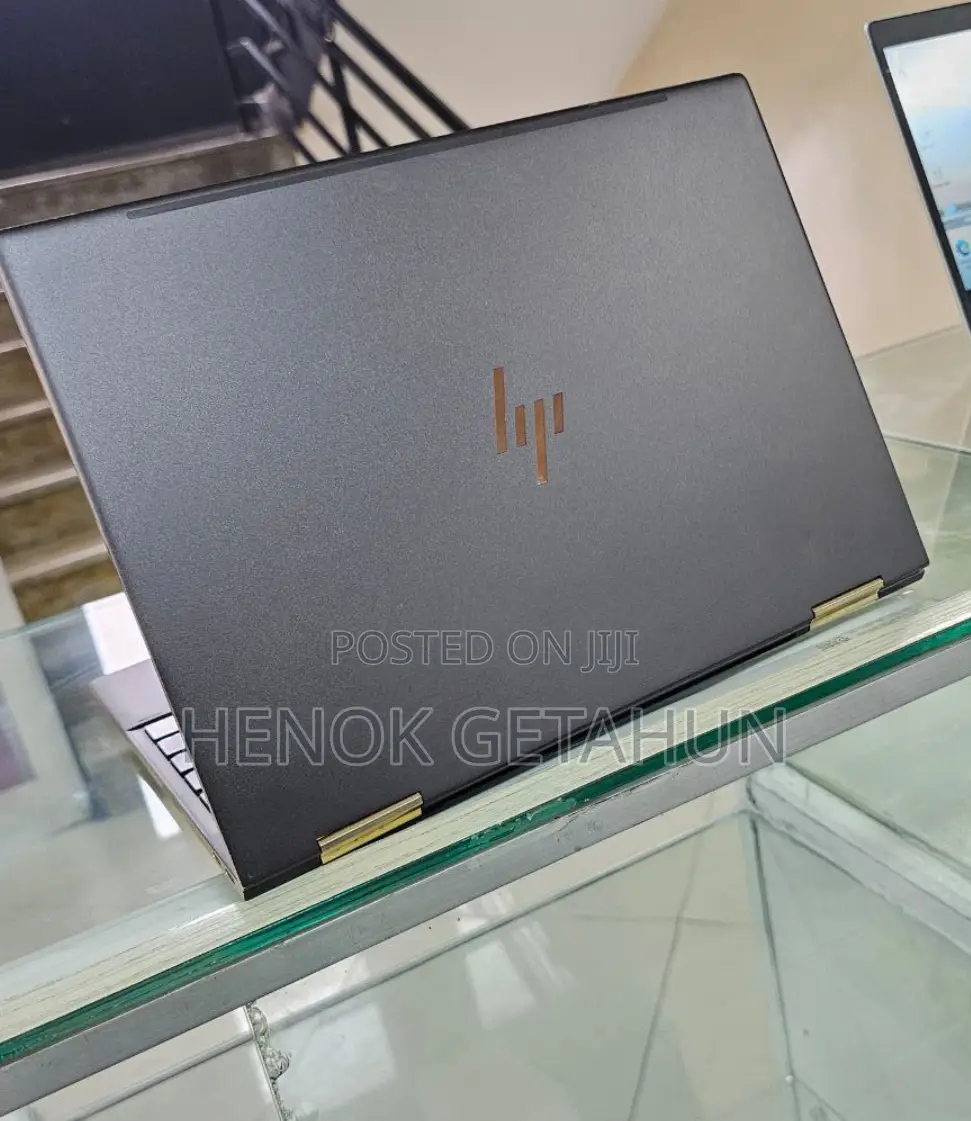 New Laptop HP Spectre 16GB Intel Core I7 SSD 512GB