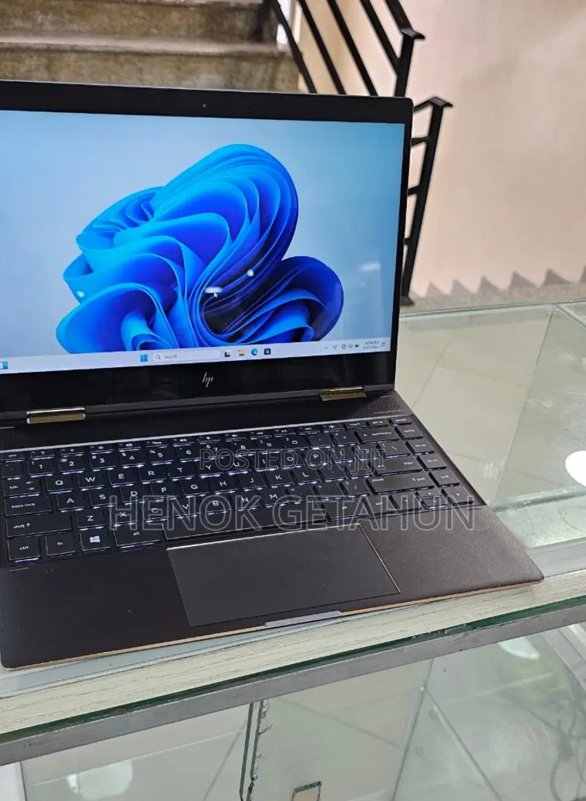 New Laptop HP Spectre 16GB Intel Core I7 SSD 512GB