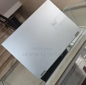 Laptop Asus VivoBook 15 X505BA 16GB AMD Ryzen 7 SSD 1T