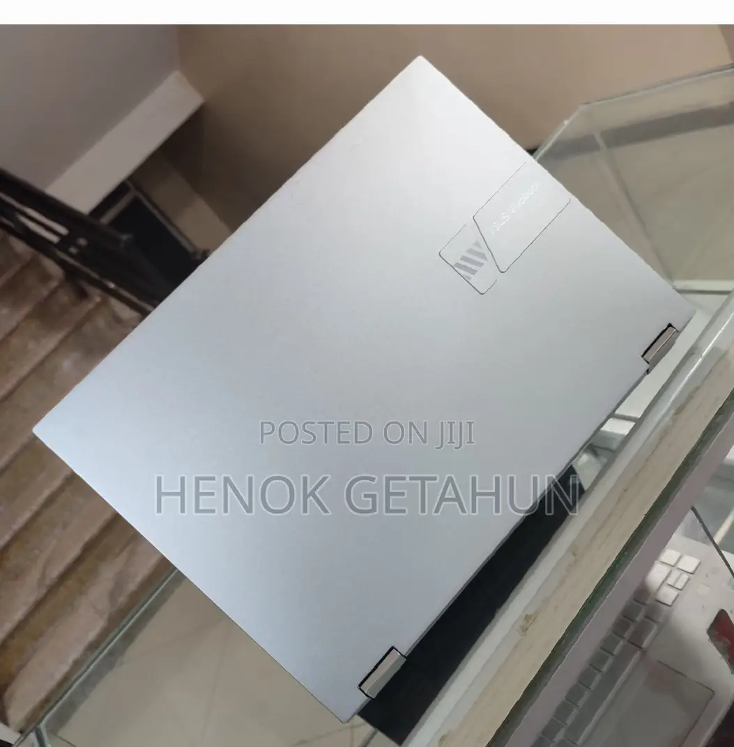 Laptop Asus VivoBook 15 X505BA 16GB AMD Ryzen 7 SSD 1T