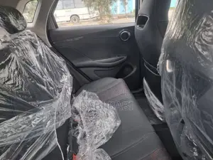 New BYD Seal DM-i 2024 Silver