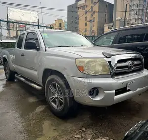 Toyota Tacoma 2009 Silver